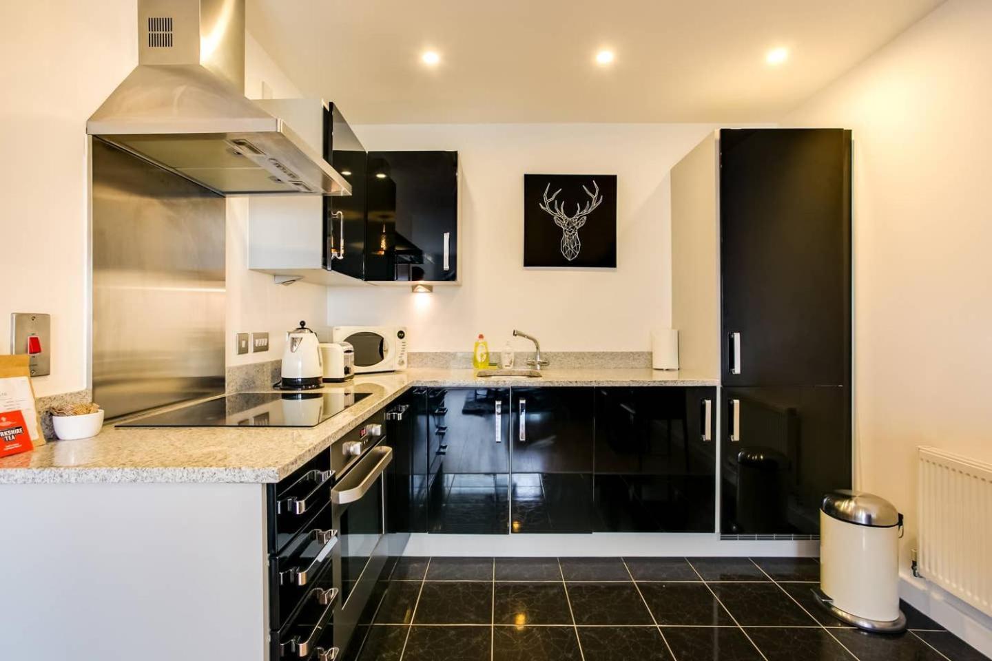 Guestready - Comfort By The Thames, W/ Balcony London Exteriör bild